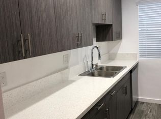 1536 S Fairfax Ave APT 2, Los Angeles, CA 90019
