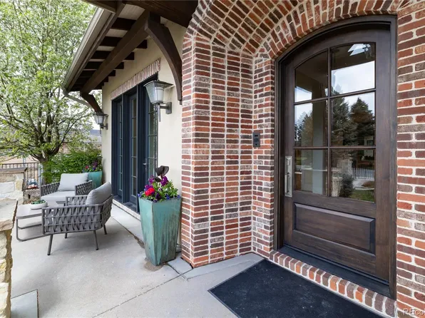 2260 S Jackson Street, Denver, CO 80210