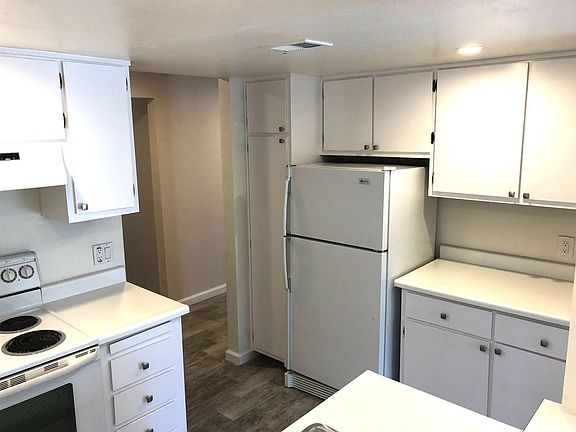 3rd image of 917 Fulton Ave APT 456