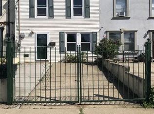 120 Woodward St, Jersey City, NJ 07304