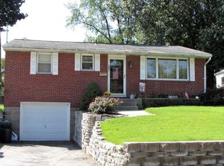 3841 Horn Ave, Alton, IL 62002