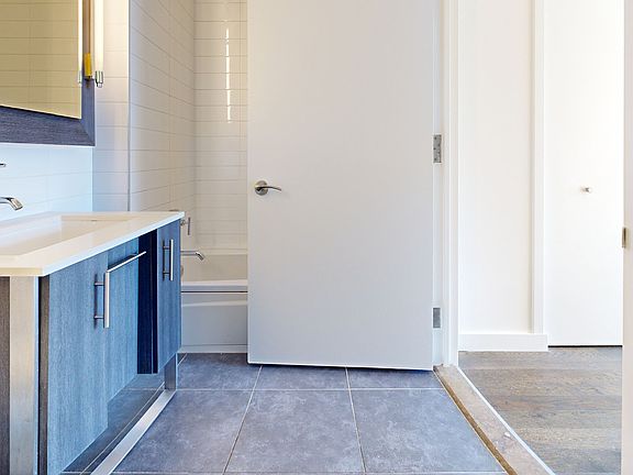 4th image of 801 Amsterdam Ave APT 10H