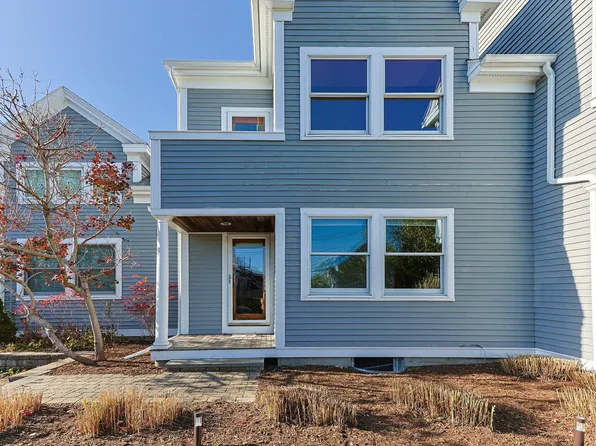 31 Franklin Street #U2, Provincetown, MA 02657