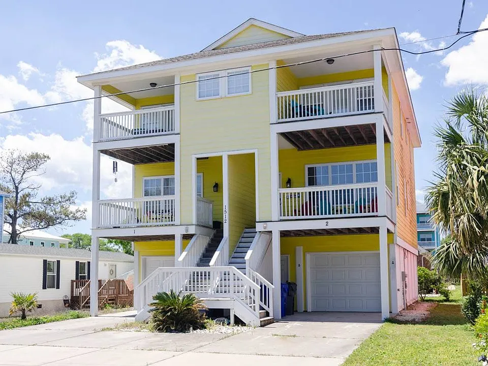 1512 Snapper Ln #2