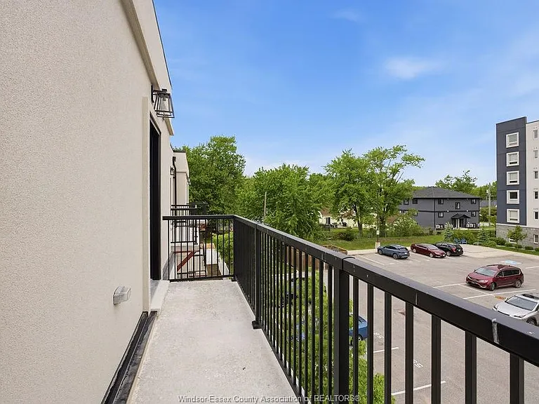 133 Laird Ave #203 — Photo 14
