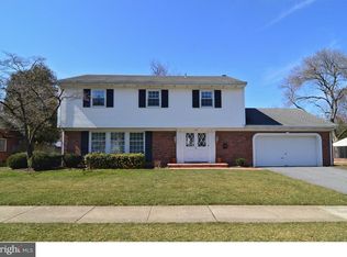 256 Elizabeth Dr, Sinking Spring, PA 19608