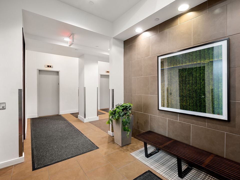 1st image of 88 Kingston St #Penthouse 7c