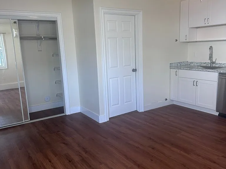 760 El Nido St — Photo 9