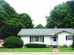 235 W Roosevelt Rd, Stillman Valley, IL 61084