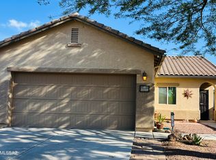 21569 E Governor Dr, Red Rock, AZ 85145