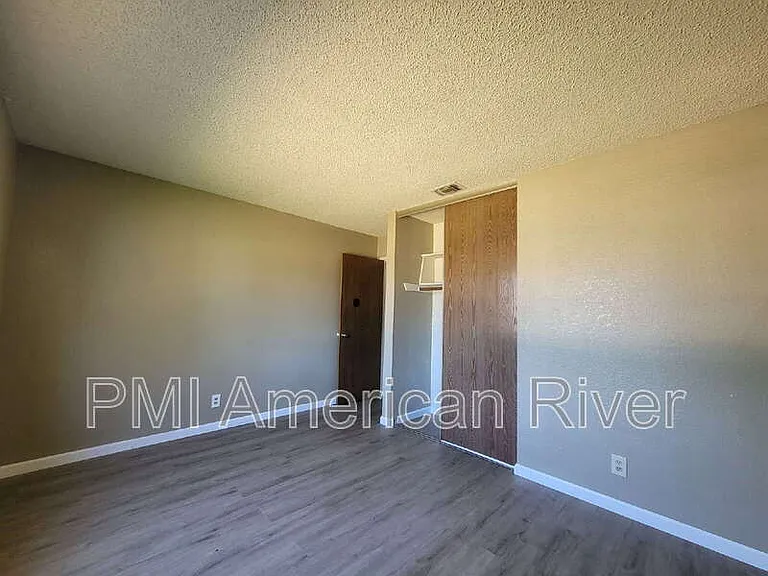 7396 Marani Way — Photo 8