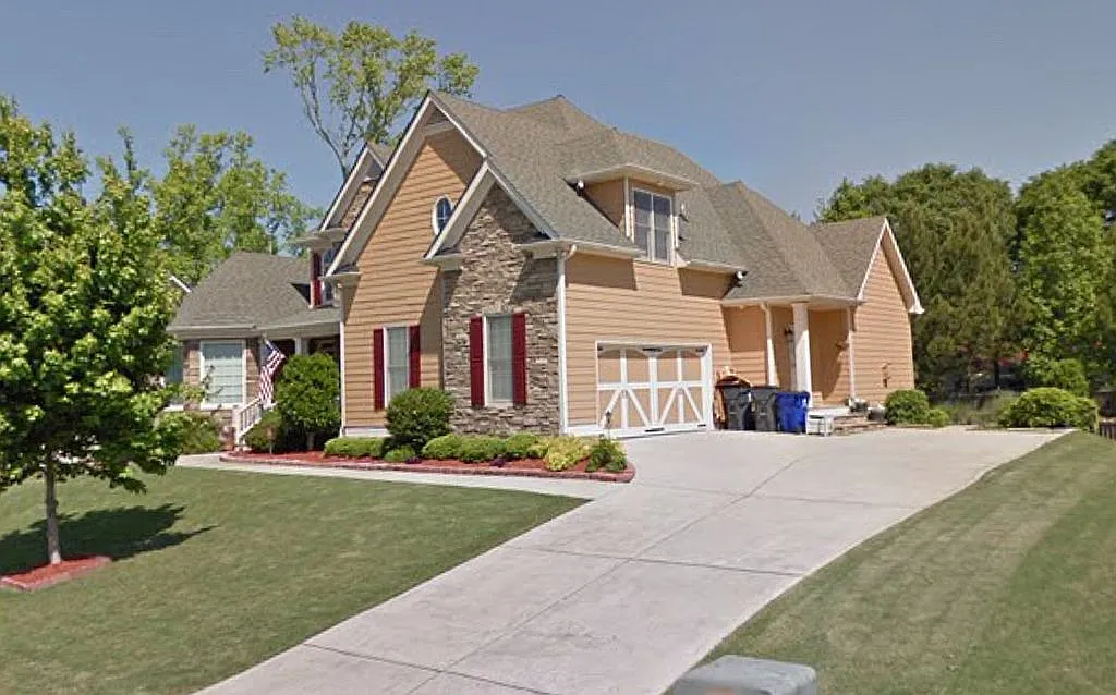 1256 Emma Jean Pl SW photo 1