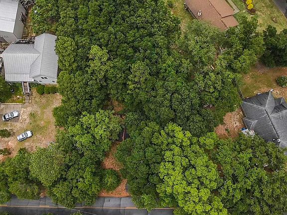 3rd image of 0 Tuttle Blvd