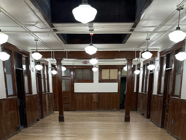 311 W Main St — Photo 1