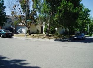 8961 Lost Meadow Ln, Stockton, CA 95210