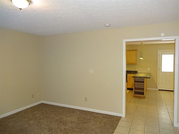 3rd image of 1041 Highpointe Blvd