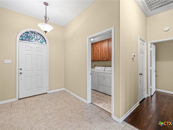 5th image of 5811 Ellington Ct