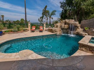 8663 Gardena Rd, Lakeside, CA 92040