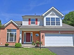 1055 Valley Wood Dr, Batavia, OH 45103