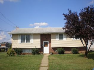 482 Garfield Ave #HOUSE, Heidelberg, PA 15106