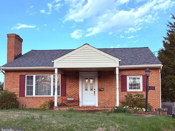 425 S Artizan St, Williamsport, MD 21795