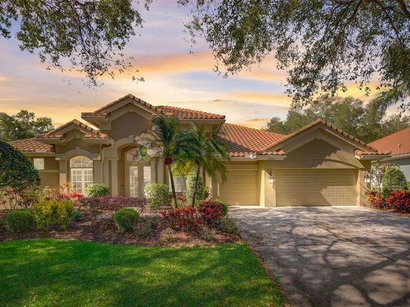 Homes for Sale in Palm Harbor FL with Garage Zillow