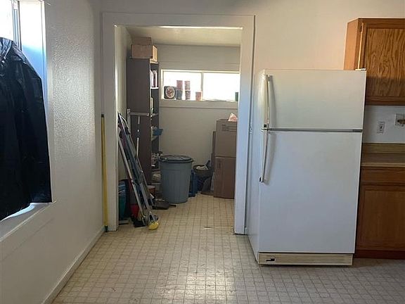 5th image of 1117 S Washington Ave