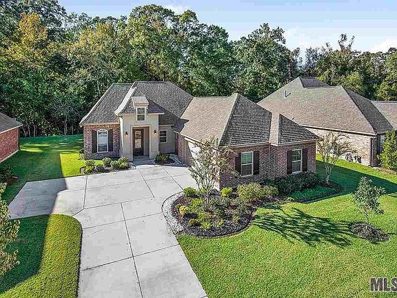 2nd image of 4924 Woodstock Way Dr