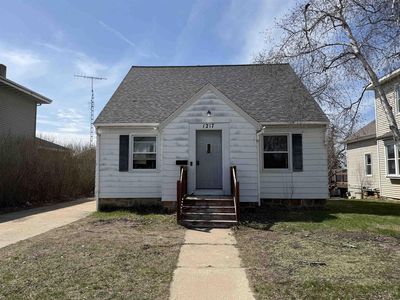 1217 Stoughton Avenue, Tomah, WI, 54660