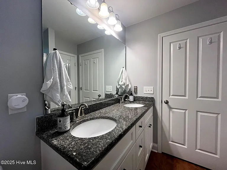 162 Midway Rd — Photo 26