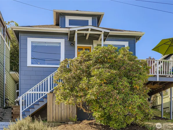 7011 Dayton Avenue N, Seattle, WA 98103