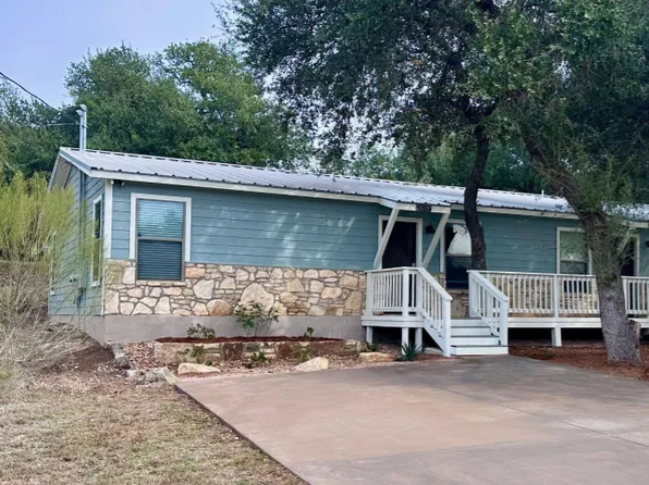 1235 Sorrel Creek Dr #1, Canyon Lake, TX 78133