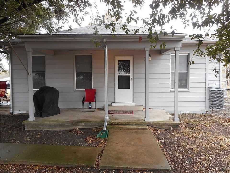 1st image of 2301 County Road 348