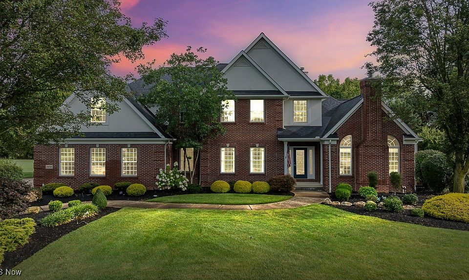 1st image of 24848 River Glen Dr