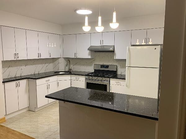1st image of 61-34 218th St