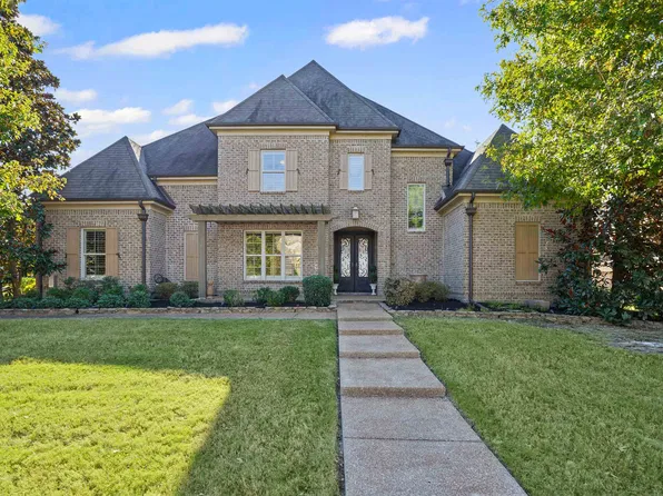 100 Saunders Creek Cir, Rossville, TN 38066