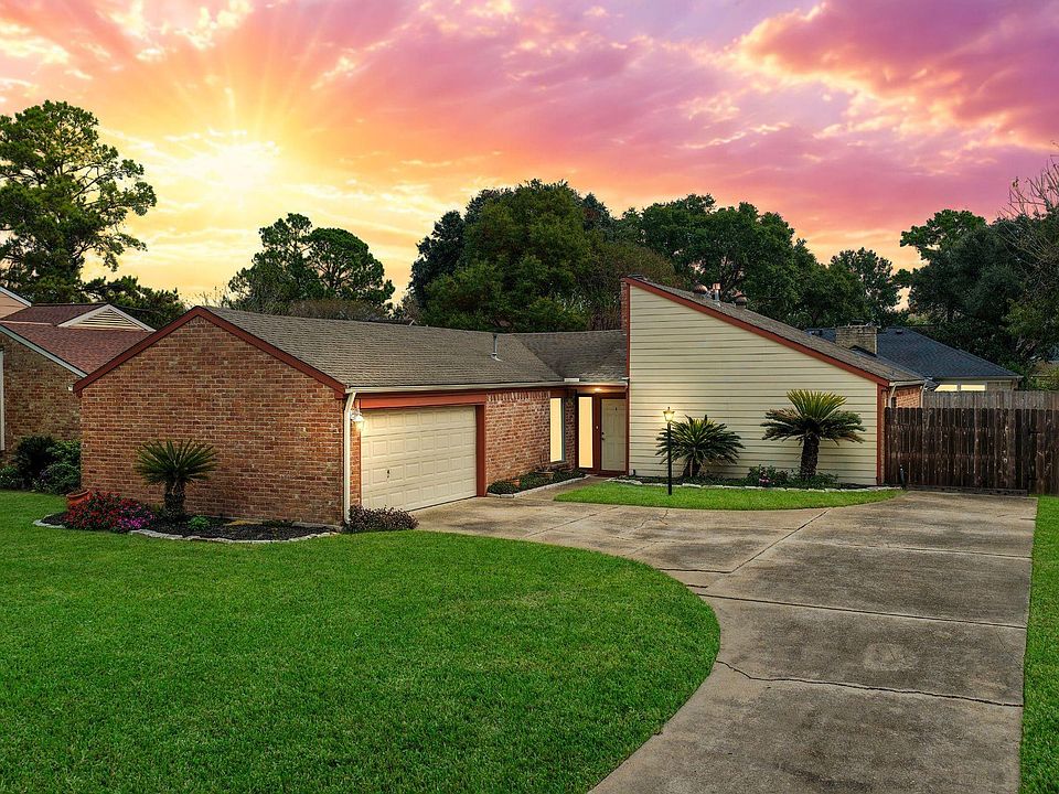 1st image of 8126 Ivan Reid Dr