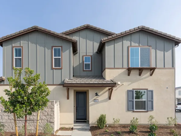 5827 Muir Way, Corona, CA 92880