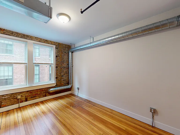 906 Main St #201 — Photo 12