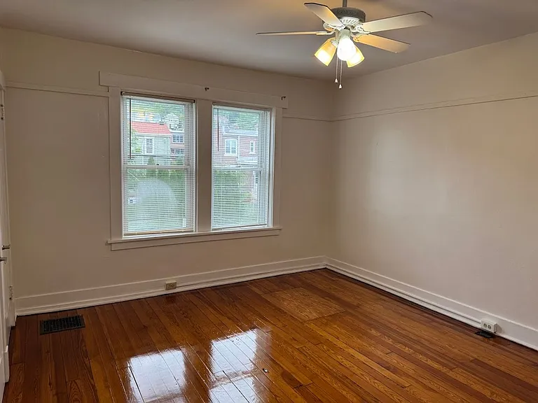 1651 Chislett St — Photo 19
