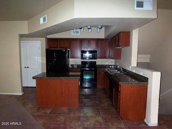 4th image of 2401 E Rio Salado Pkwy