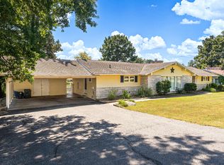 1613 Tina Dr, Murphysboro, IL 62966
