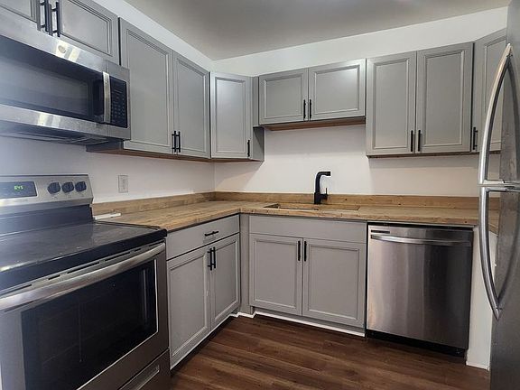 5th image of 1114 Monticello Rd APT C