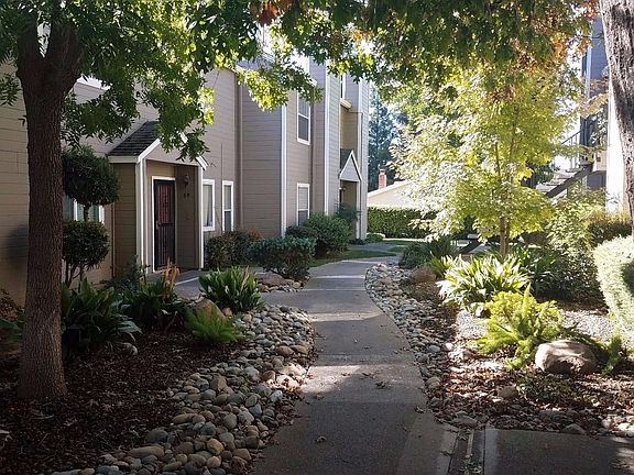 3rd image of 9101 Newhall Dr APT 66