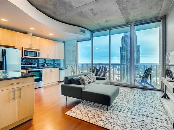 210 Church St #2408, Charlotte, NC 28202