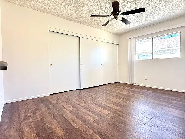 2341 Cravath Ct #B — Photo 11