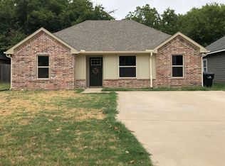 511 W Star St, Denison, TX 75020