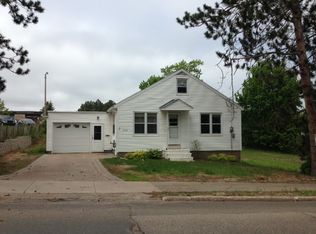 1303 Lincoln Ave, Marquette, MI 49855