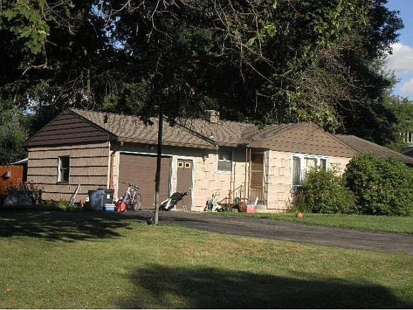 2nd image of 73 Forest Hill Rd