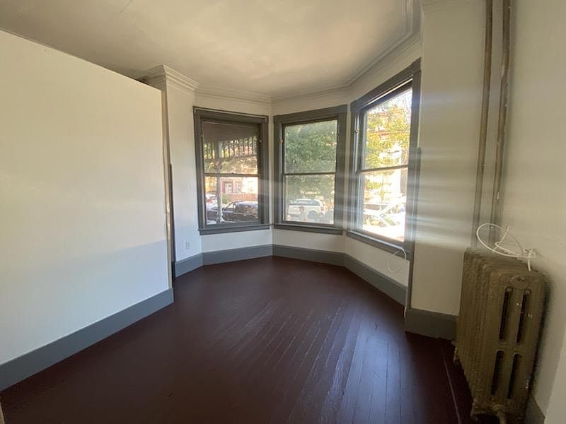 1st image of 23 Dubois St